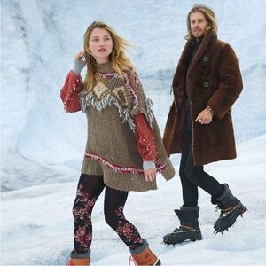 ❄️ Free People Poncho ❄️